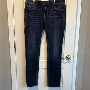 Rock Revival July Women's Curvy Mid-Rise Jeans